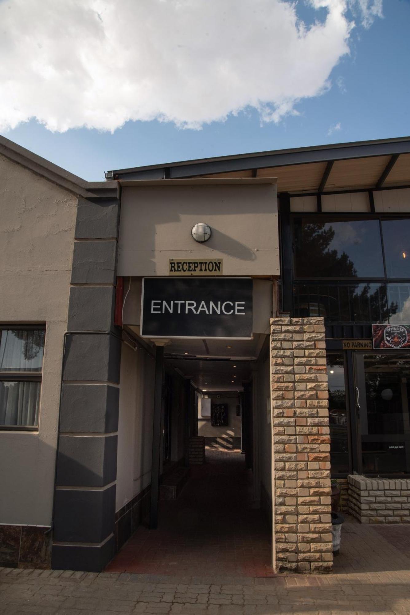 Bed and Breakfast Gold Guest & Conference Welkom Exterior foto
